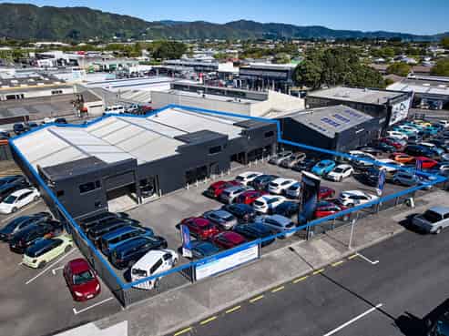 High Profile Commercial Property