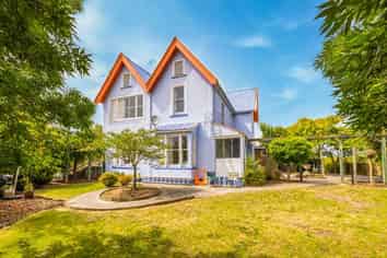307 New Brighton Road, Burwood