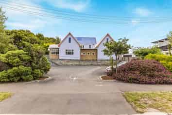 307 New Brighton Road, Burwood