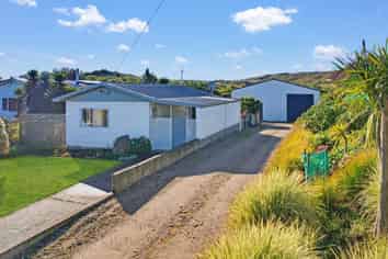 52 Wainui Street, Koitiata