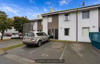 28/336 Lincoln Road, Addington