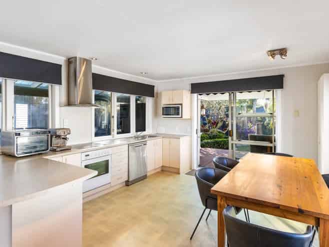 30 Lancing Road, Sandringham