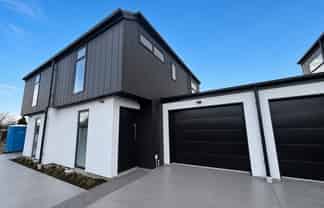 2/39 MacKenzie Avenue, Woolston