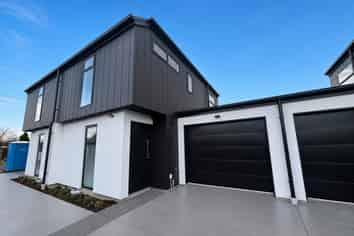 2/39 MacKenzie Avenue, Woolston