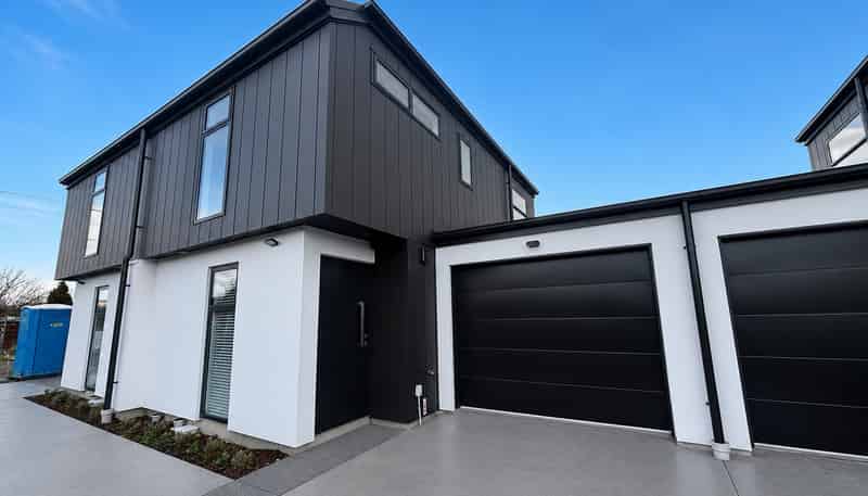 2/39 MacKenzie Avenue, Woolston