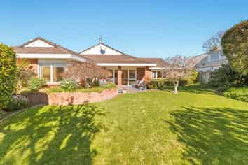 237A Levers Road, Matua