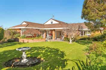 237A Levers Road, Matua