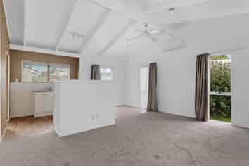 1/6 Bloomfield Place, Onerahi