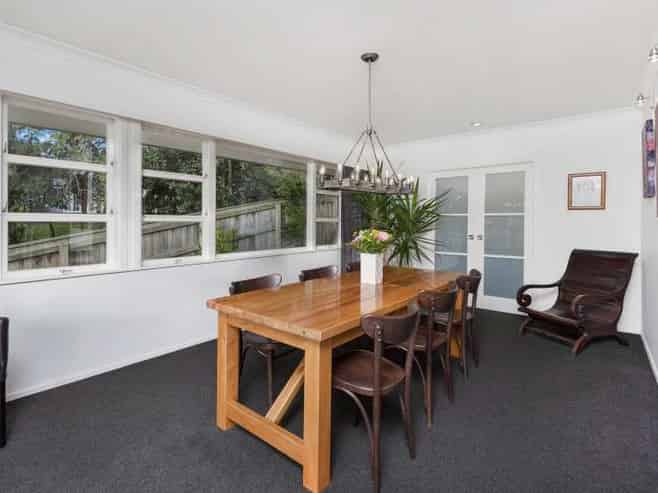46 Kaka Street, Hilltop