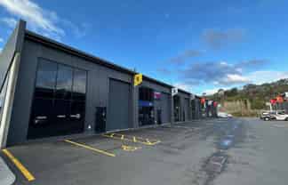 Easy access unit for lease