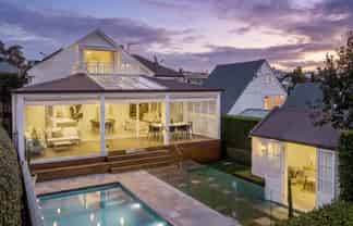 1 Melford Street, Saint Marys Bay