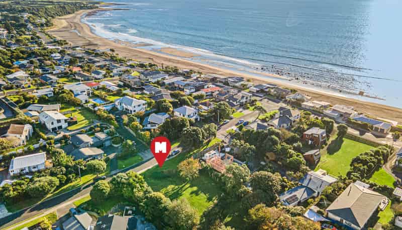 13-17 McFarlane Street, Oakura