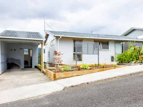 6 Ridge Road, Tairua