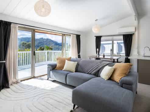 6 Ridge Road, Tairua