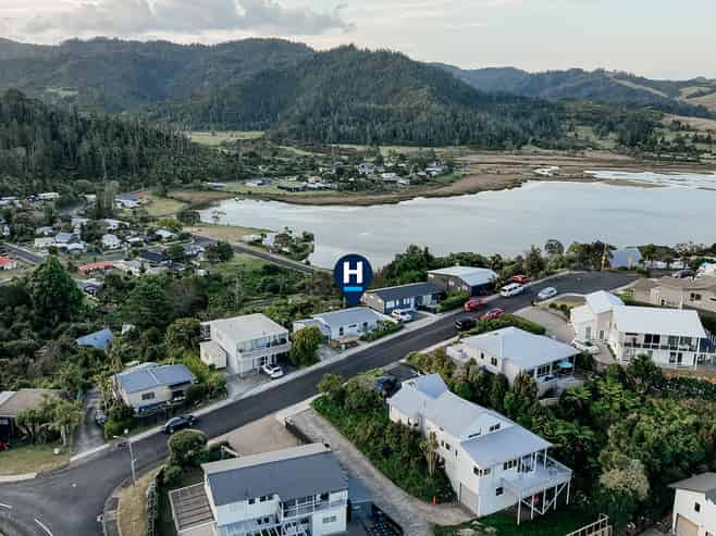6 Ridge Road, Tairua