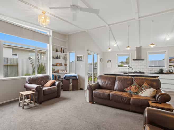 10 Carnarvon Street, Glengarry