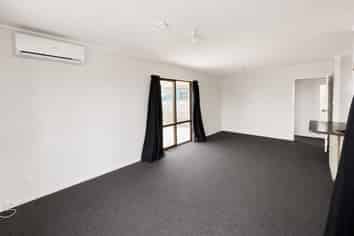 6 Waterview Road, Favona