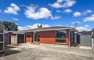 12c Martin Street, Palmerston North Central