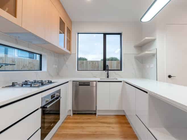 3/27 Mcleod Road, Weymouth