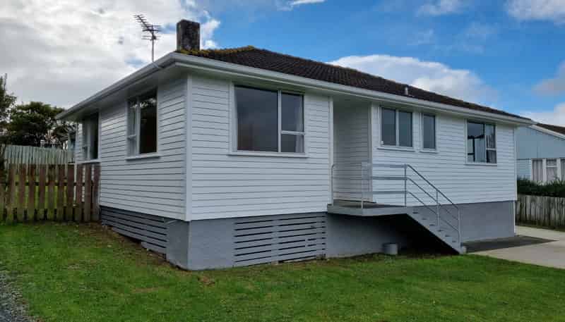 44 Beauzami Crescent, Ascot Park