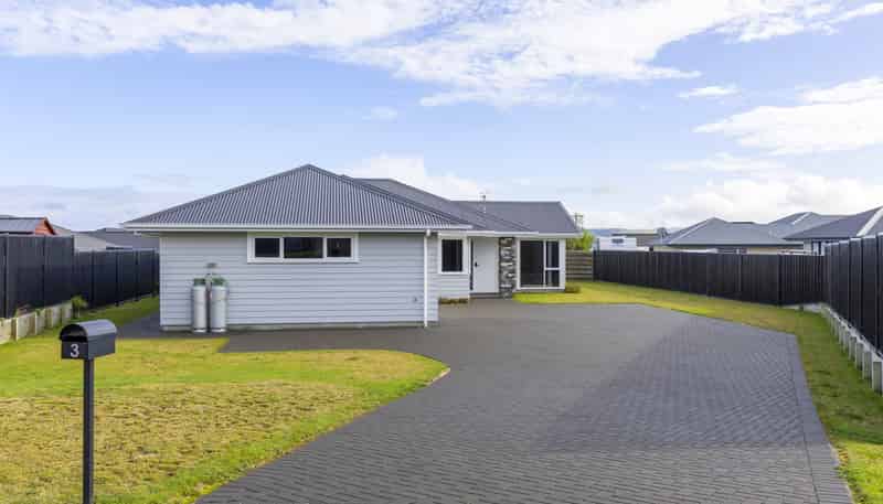 3 Tutu Place, Wharewaka