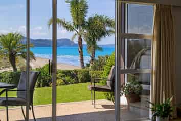 61 Rosario Crescent, Red Beach