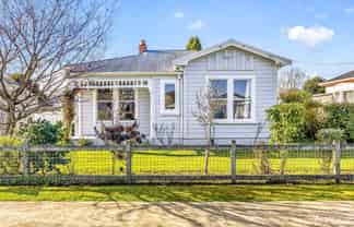 47 Young Street, Whanganui East