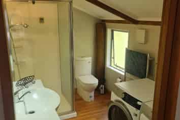 Manawatu / Whanganui - Address withheld