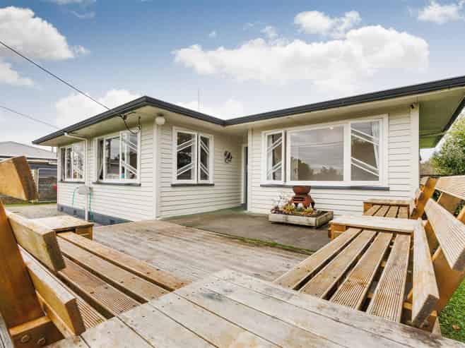  30 Main Street, Marton