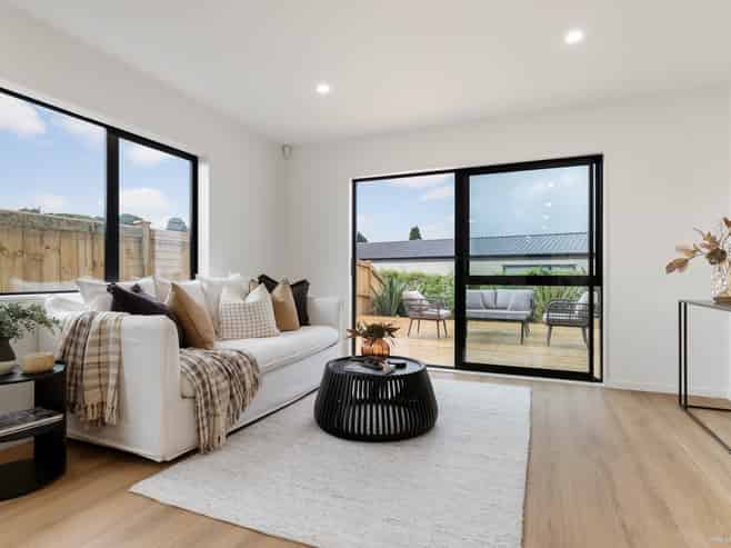 49 Rongoa Maori Way, Pukekohe