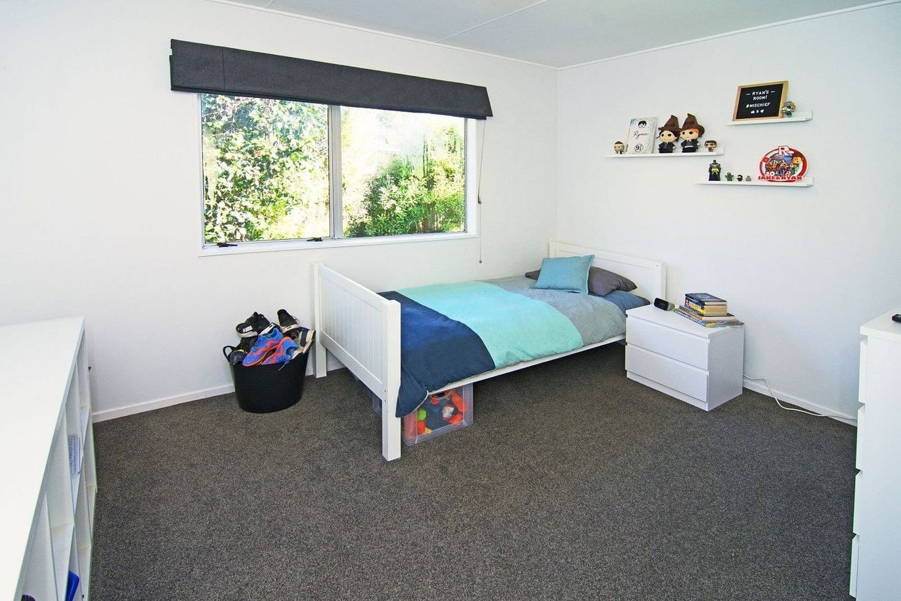 3 Bedroom, 1 Bath family home available – pohled 6