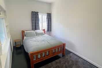 1/10 Kamo Road, Regent