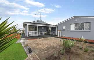 8 Hyperion Drive, Randwick Park