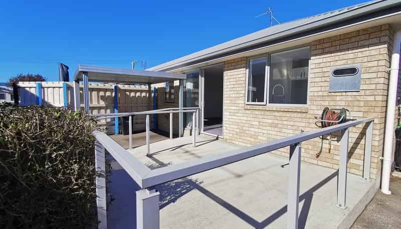 2C Dey Street, Mosgiel