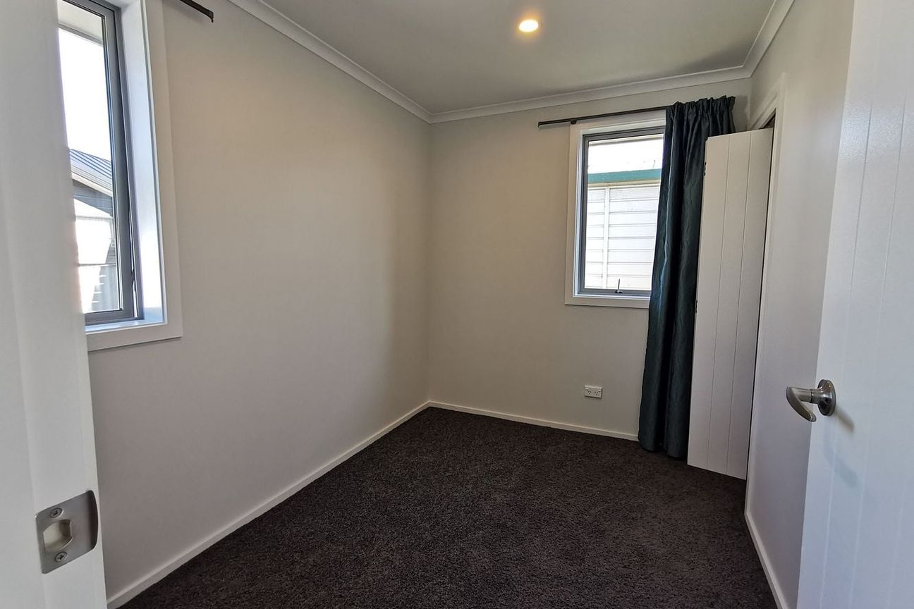 Charming 2BR Unit in Mosgiel! - View 5