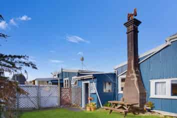 5806 South Road, Rahotu