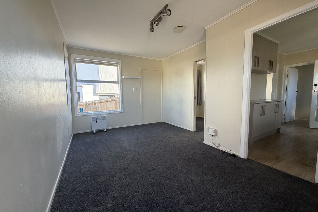 Private 2-Bedroom Residence on Rutland - Widok 4