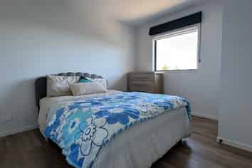 Auckland - Address withheld