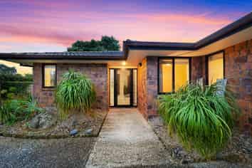 9A Rapaki Place, Te Atatu Peninsula