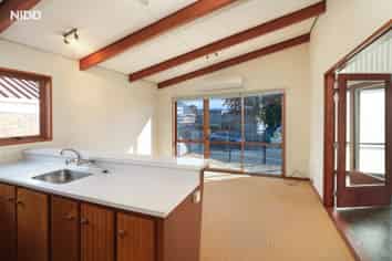 244A Highgate, Roslyn