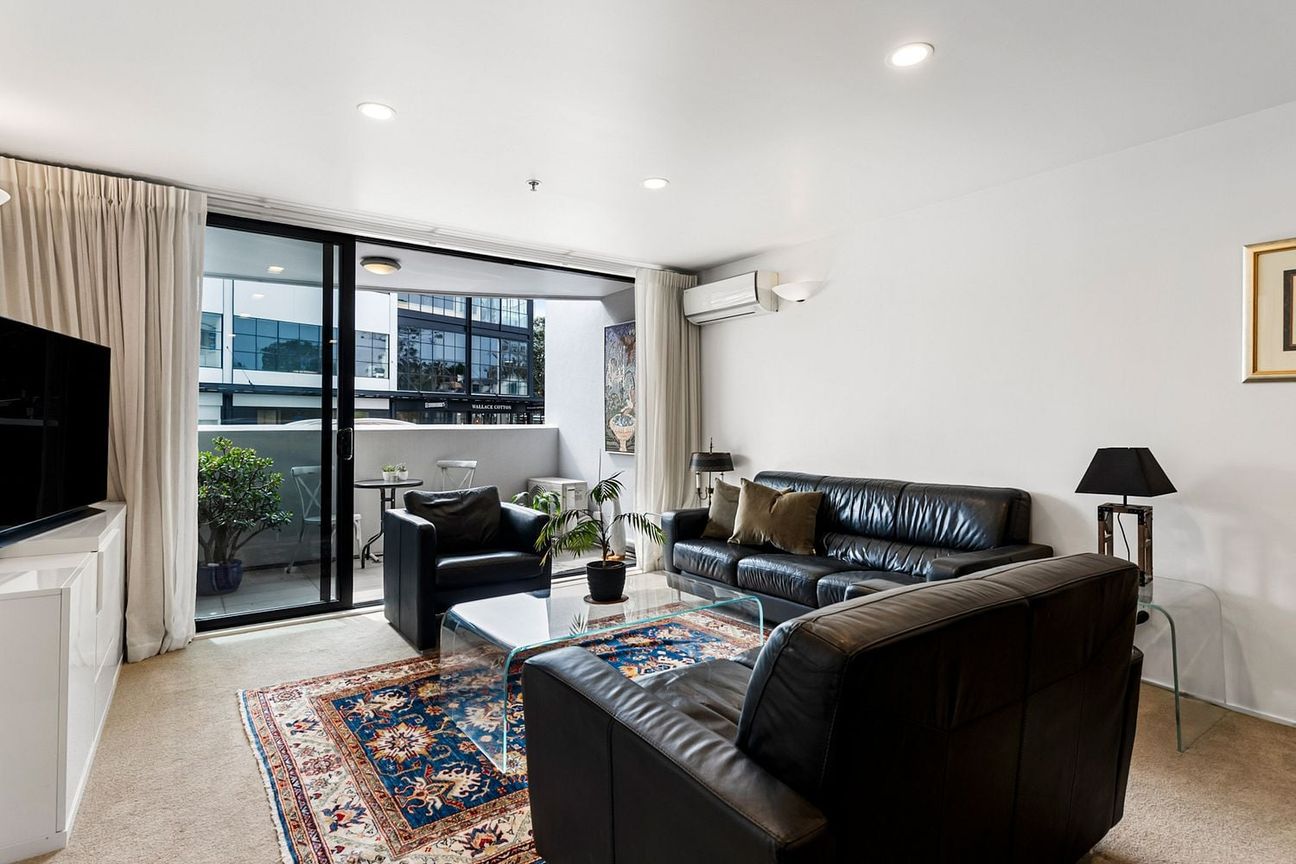 Fully Furnished Executive 2-Bedroom Apartment - Bild 6