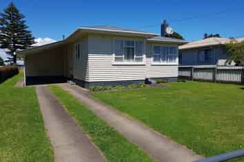 7 Brookes Terrace, Waitara