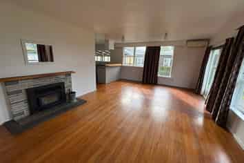 90 East Street, Greytown