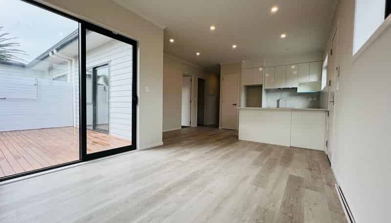 82C Eversleigh Road, Belmont