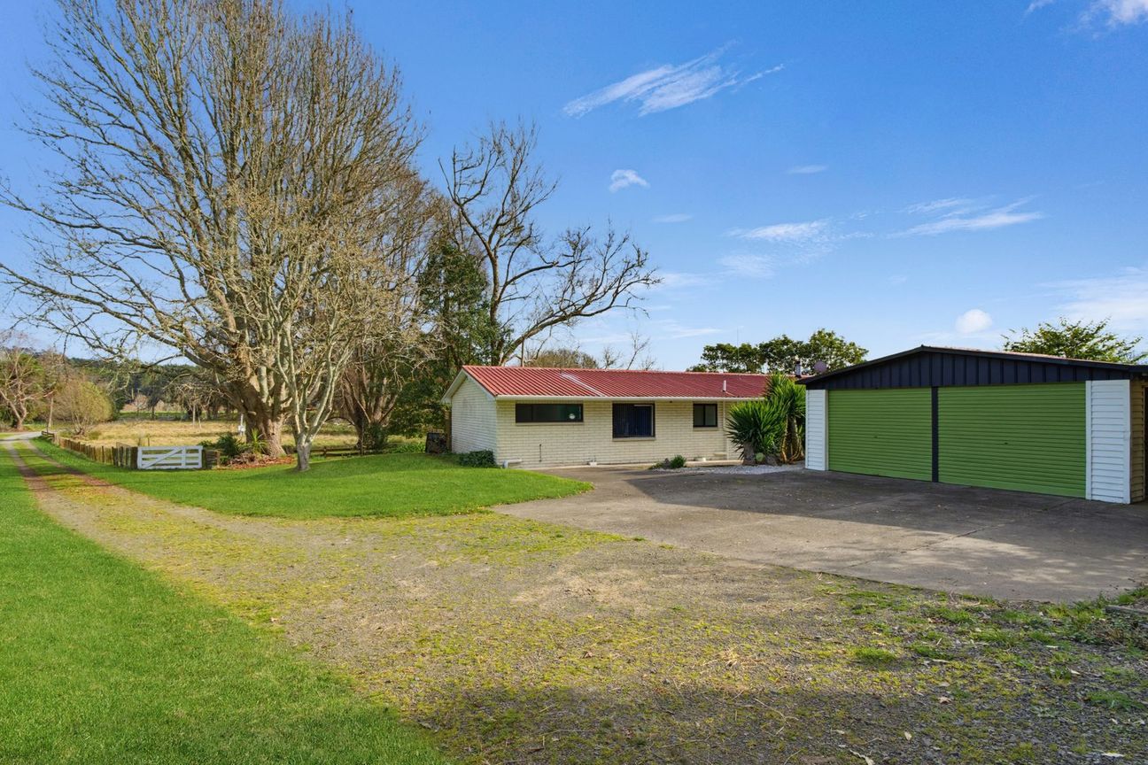 Lifestyle Living, Just Minutes from Town! - Ansicht 4