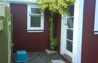 16C Normanby Street, Newtown