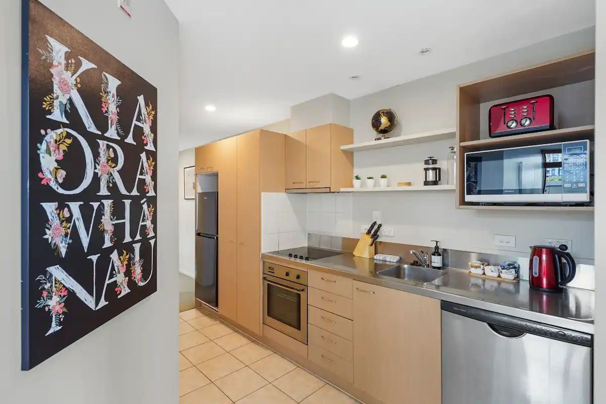 Central, 2 Bedroom, Fully Furnished, Carpark - Altro