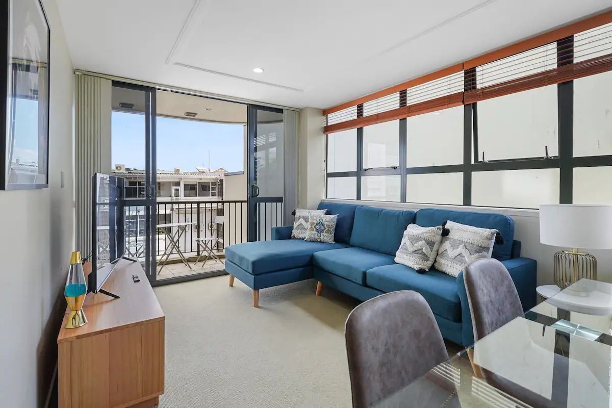 Central, 2 Bedroom, Fully Furnished, Carpark - Vista 6