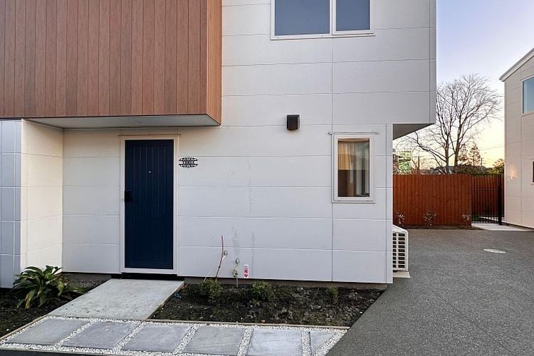 2 Bedroom Townhouse – Prime Location - Widok 2