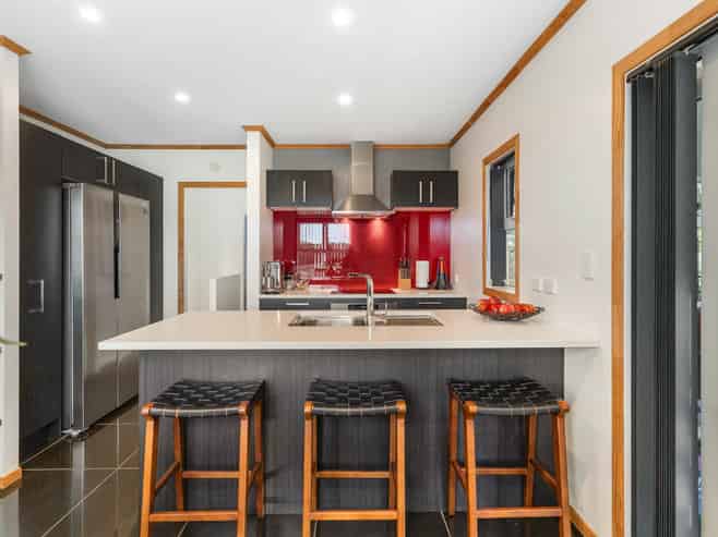 2 Oran Road, Panmure